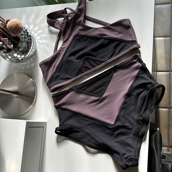 L*Space XS/S Two-piece Swimsuit, Black And Purple with Mesh Details - Picture 9 of 11